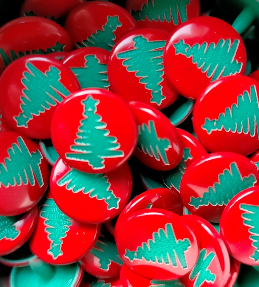 KAM Snaps Size 20 Caps Red with Green Christmas Trees